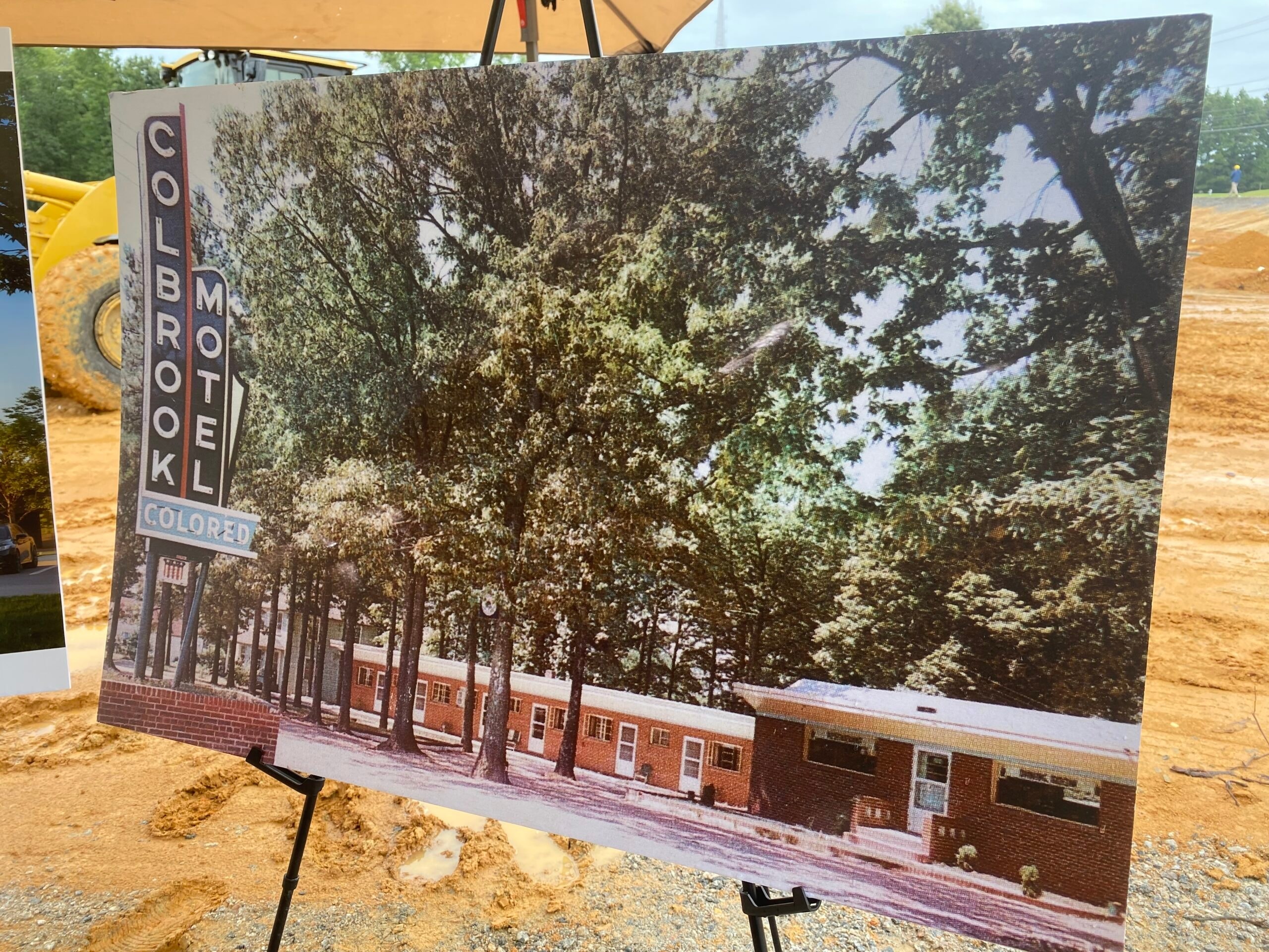 Vintage Route 1 highway — Green Book era